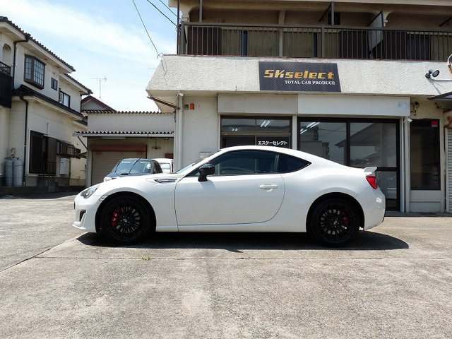 �I�[�g���[���̂����p���\�ɂȂ�܂��B������0�`���q�l�̂���]�̂��x�����ɂăV���~���[�V�����v���܂��B�܂����[���A�g�ɂĎ��O�R�����\�ł��B�����X�������̂��q�l�̓��[���A�g�ɂđΉ������Ē����܂��B