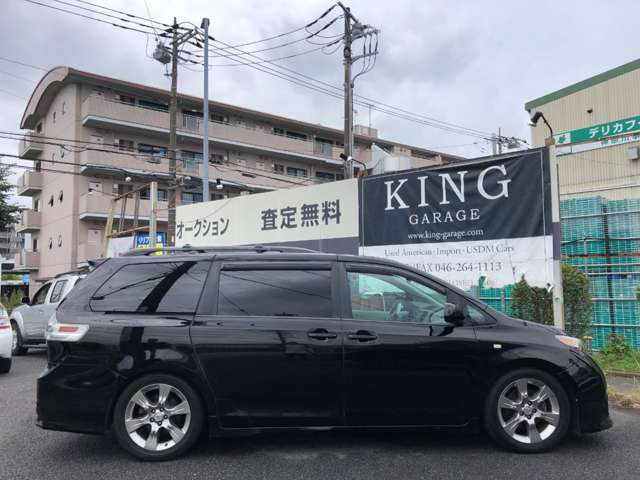 新車並行車!純正19インチアルミホイール!ローダウン!