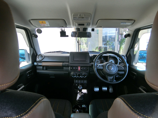 ジムニーシエラ1.5 JC 4WD