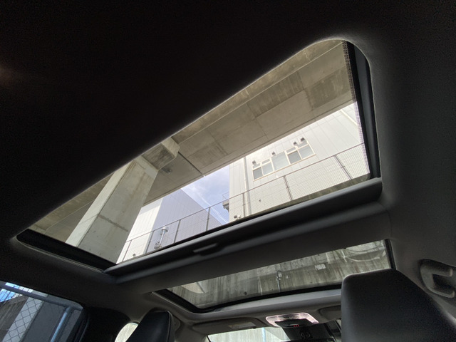 プリウス2.0 Z E-Four 4WD