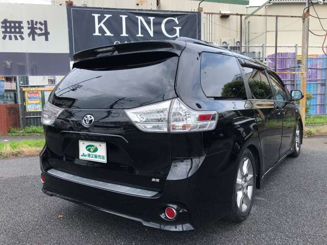 シエナ3.5 V6 SE