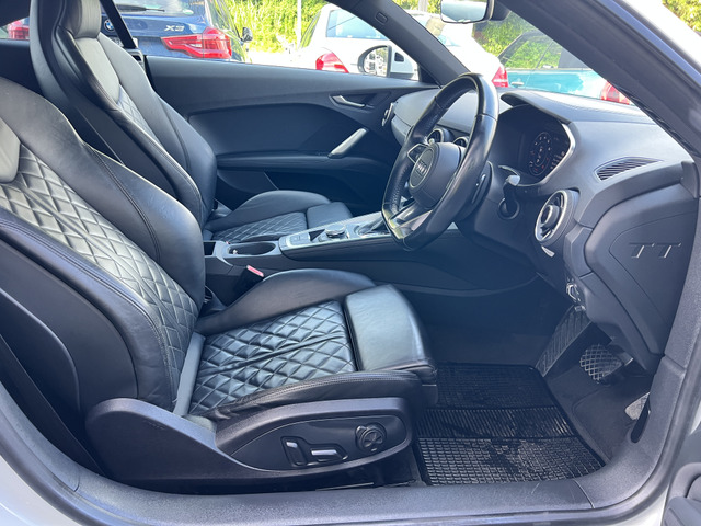 �}�t���[������G�A���̎��t���ȂǁA�J�X�^���̂����k�����C�y�ɂ��₢���킹���������B