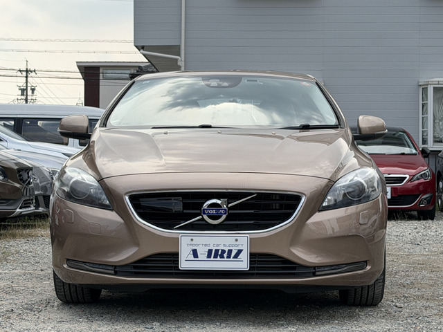 V40D4 SE ディーゼル