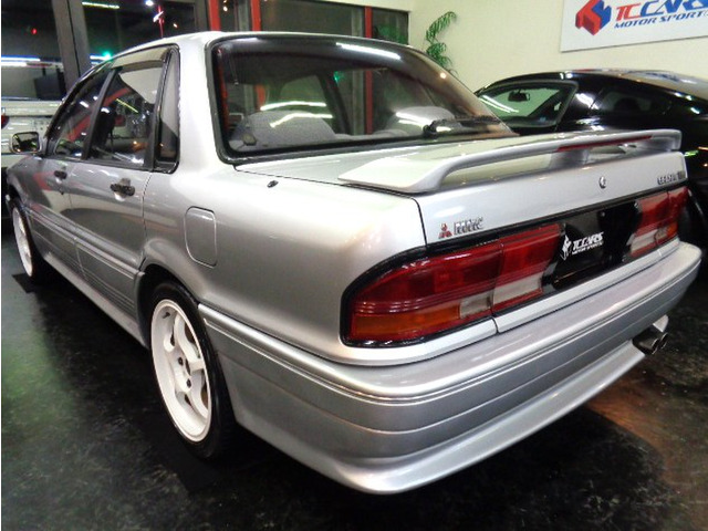 �O���[�X�V���o�[M�J���[VR-4��p�t���G�A��&RAYS���O�������C�c17�A���~&NARDI�X�e�A�����O&�v���W�F�N�^�[FOG���C�g���I���W�i���X�^�C�����ۂ���Ă���܂�