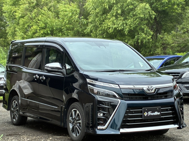 ヴォクシー2.0 ZS 煌III 4WD