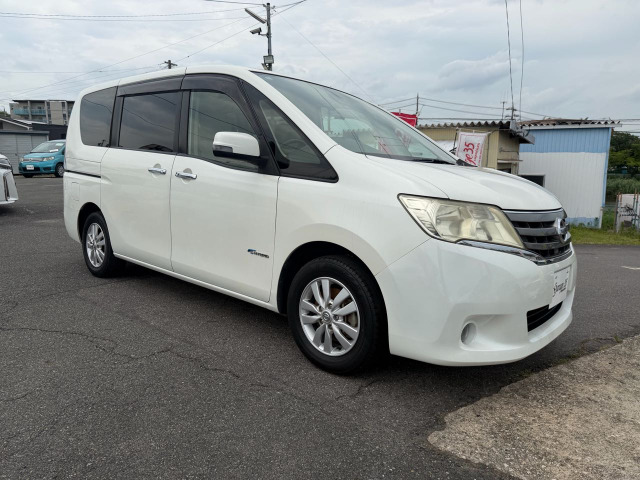 セレナ2.0 20G S-HYBRID