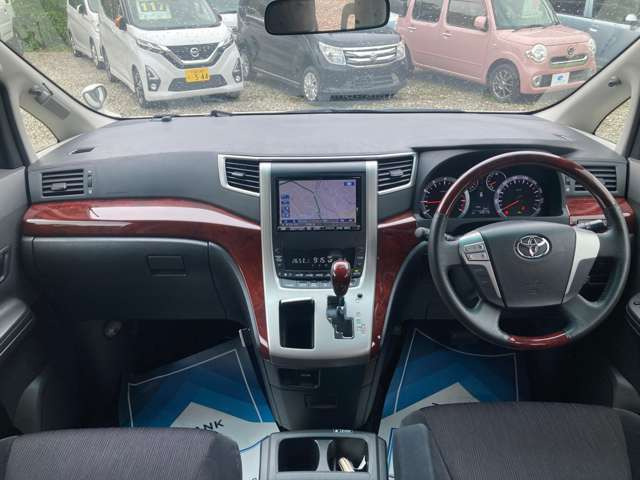 ヴェルファイア2.4 Z