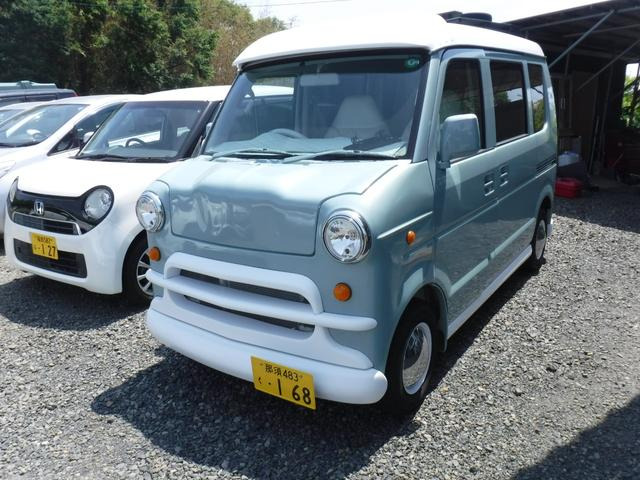 エブリイ