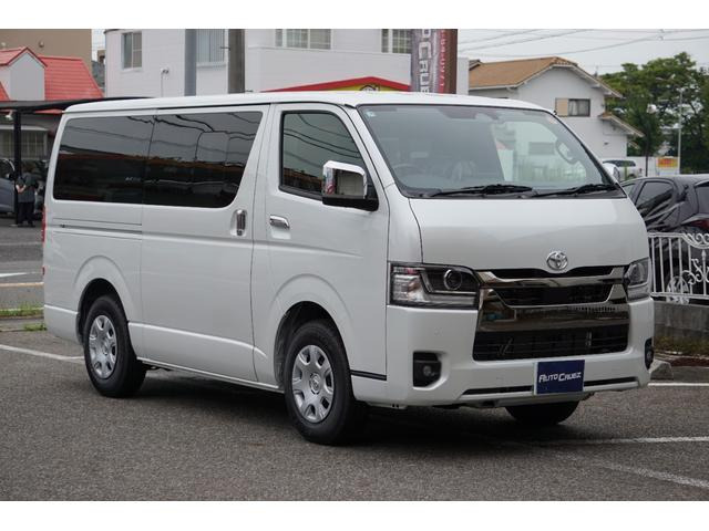 ハイエースバン