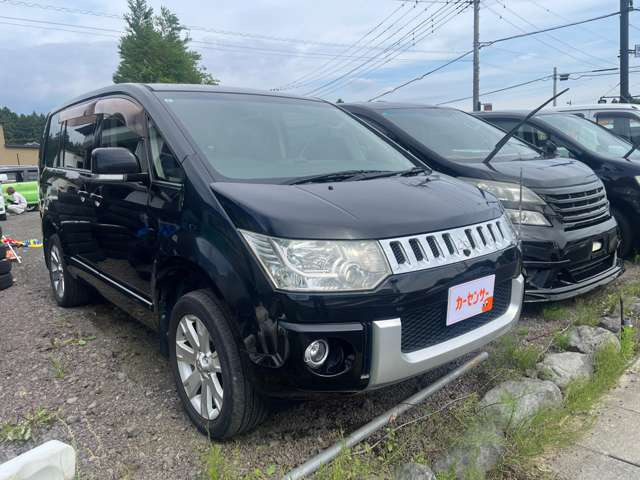 デリカD:52.4 G プレミアム 4WD