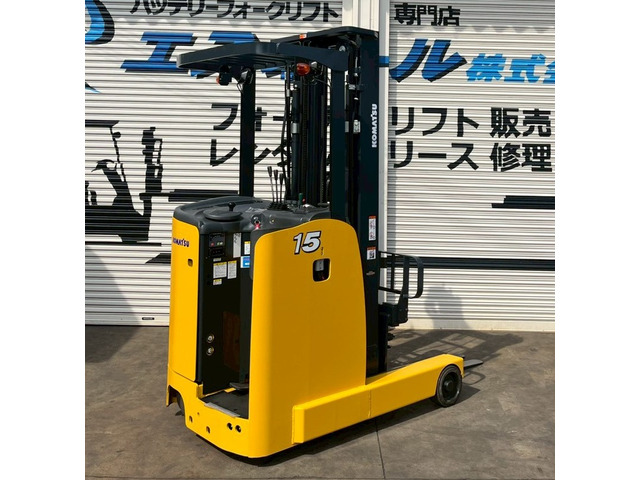 コマツ電動フォークリフト
