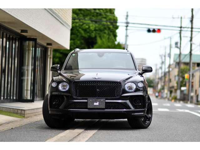ベンテイガV8 4WD