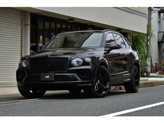 ベンテイガV8 4WD