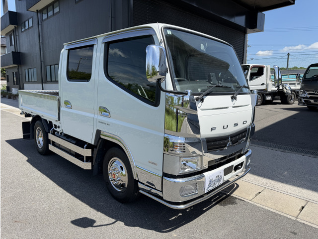 キャンター3.0 ダブルキャブ ロング 全低床 Ad Blue