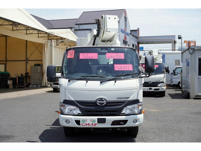 デュトロ高所作業車