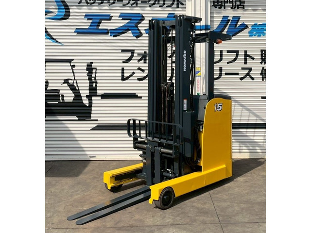 コマツ電動フォークリフト