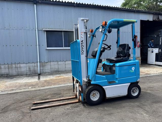 トヨタL&amp;F電動フォークリフト