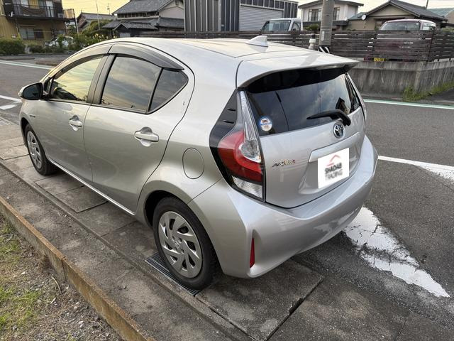 アクア1.5 S