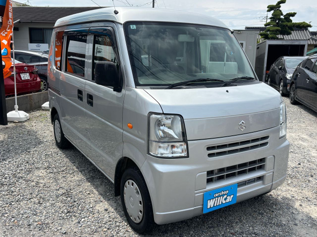 �K���X�R�[�e�B���O�Ȃǂ��s���Ă���܂��B�v���̋Ǝ҂ɂ��A�{�H�ł��̂ł����S���Ă����݂��������B