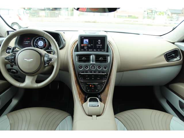 �c�[�g�����U�[(��92,000)