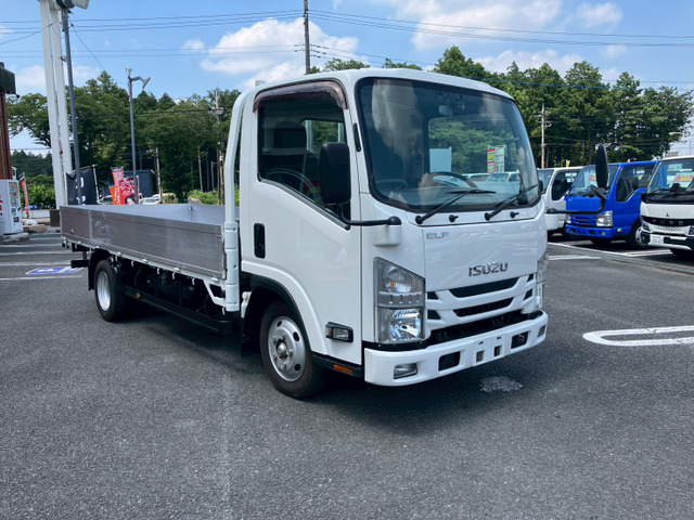 エルフ