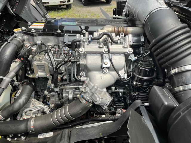 �G���W���^��6M60