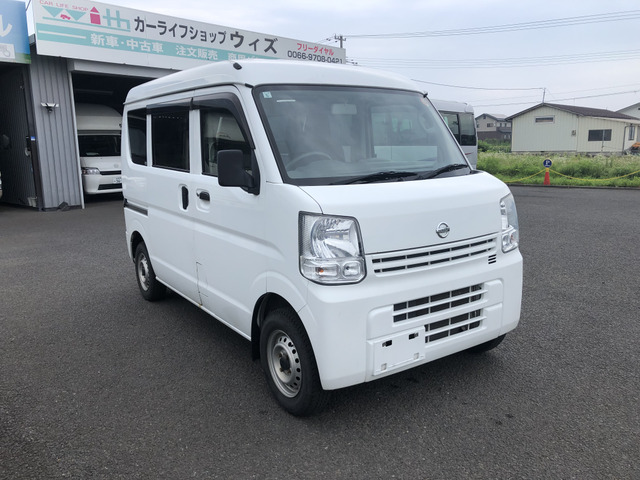 NV100クリッパーDX ハイルーフ 5AGS車 4WD