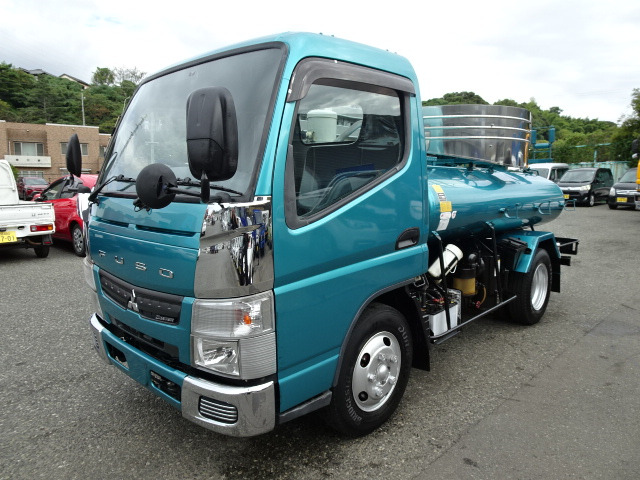キャンターバキュームカー