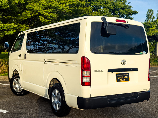 ハイエースバン2.8 DX ロング ディーゼル 4WD