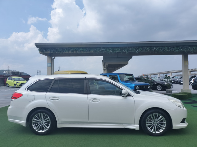 レガシィツーリングワゴン2.5 GT Lパッケージ 4WD