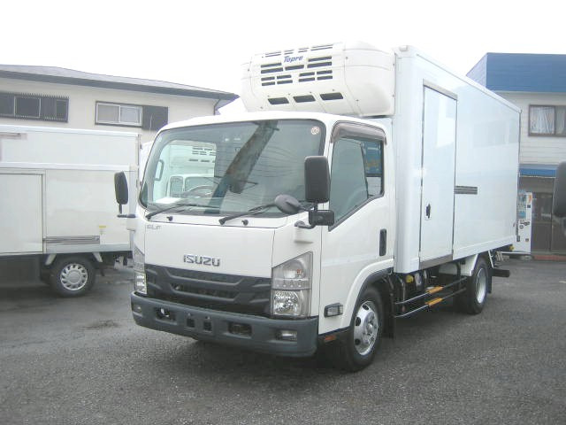 エルフ