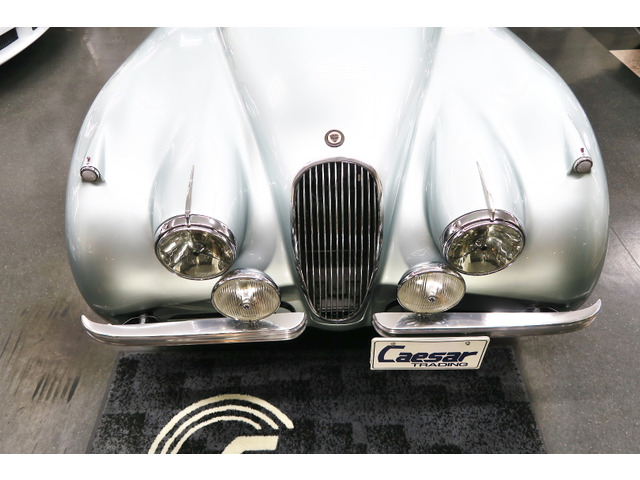XK120ドロップヘッドクーペ