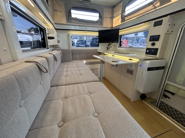 �g������̗ǂ����C�A�E�g�œ���҂ɂ����X�X��!