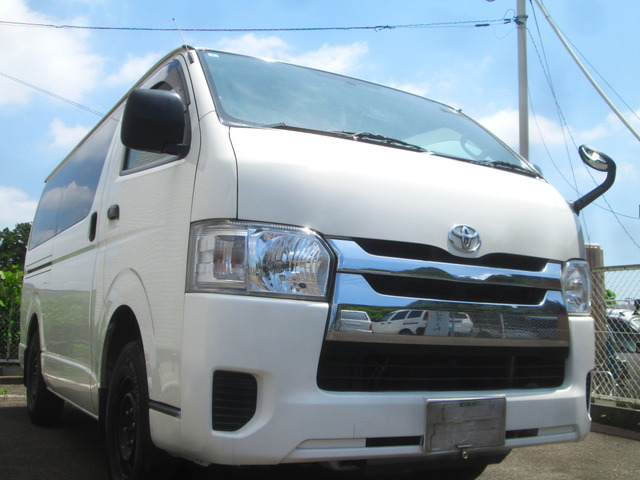 ハイエースバン3.0 DX ロング ディーゼル 4WD