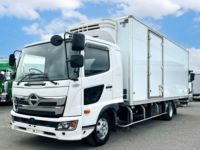 レンジャー冷蔵冷凍車
