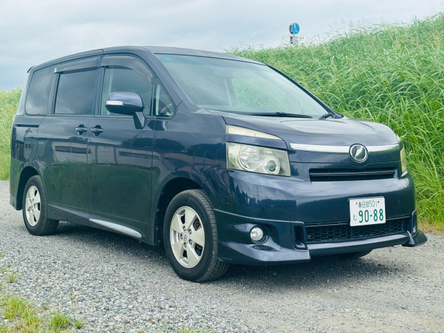 ヴォクシー2.0 V