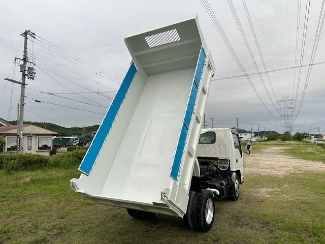 タイタン