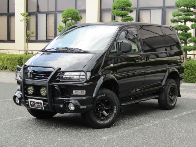デリカスぺースギア3.0 シャモニー エアロルーフ 4WD