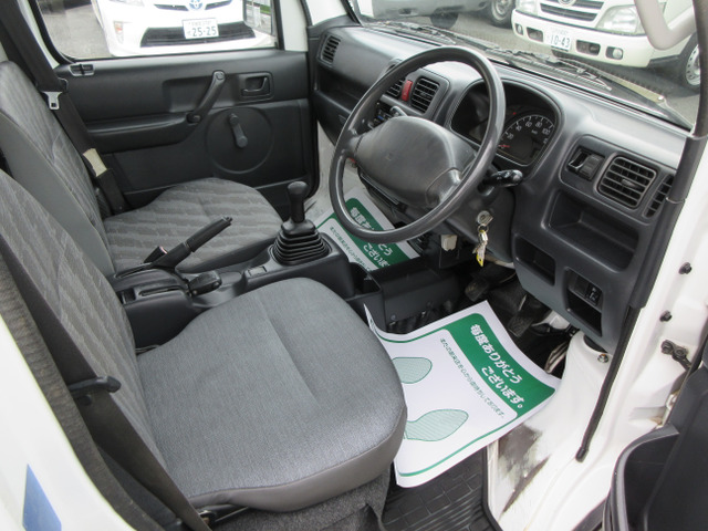 ☆内装・運転席廻りです☆