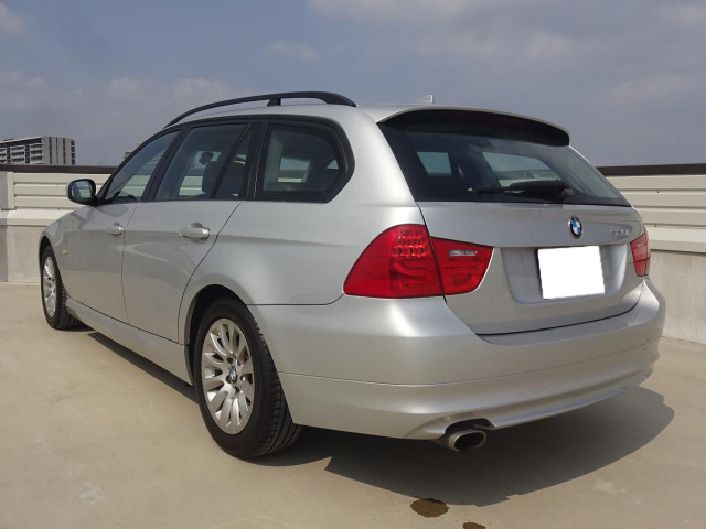 3シリーズツーリング320i