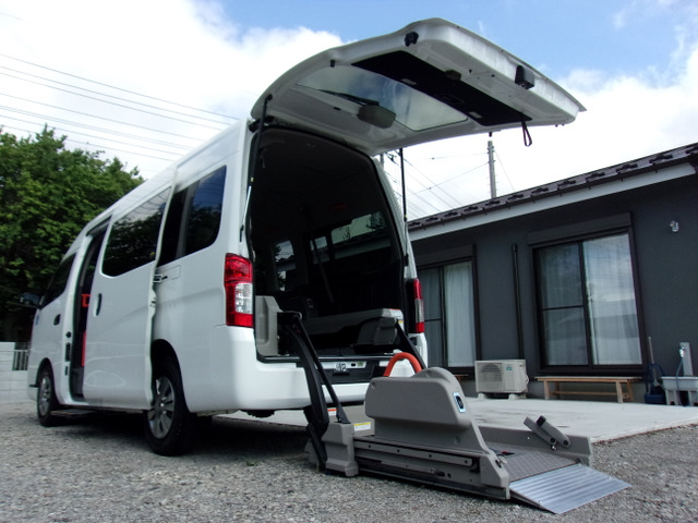 NV350キャラバン2.5 チェアキャブ M仕様