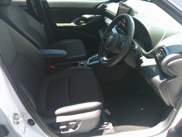 ���O���̐��|�E�{�f�B�R�[�e�B���O��CAR�N���[�j���O���Ǝ҂��{�H�������܂��̂ő�ϐ����B�I���b�N�X�����Ԃł݂͂Ȃ��܂ɉ��K�ȃh���C�u�����񑩁B