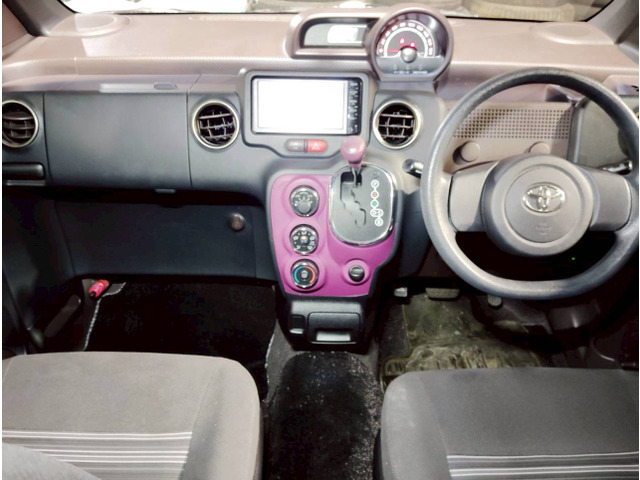 スペイド1.5 F クイーン 4WD