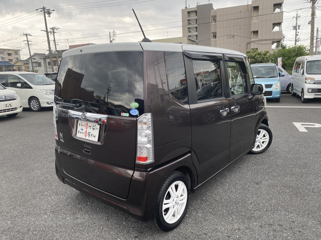 ナビ・バックモニター・ETC・地デジチューナー・フリップダウンモニター等の用品もご相談ください。現在お乗りのお車からの付け替え、持ち込み取り付けも可能です。