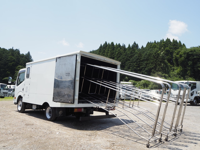アトラスアルミバン