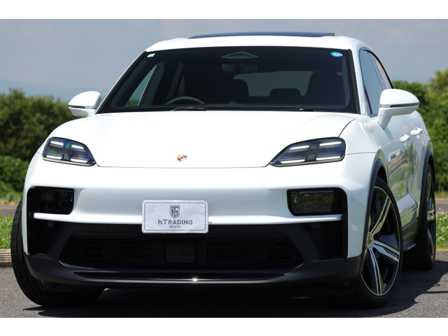 マカンGTS 4WD