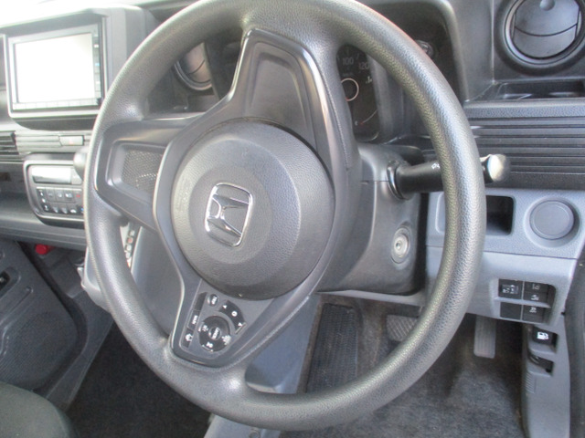 �X�e�A�����O�X�C�b�`