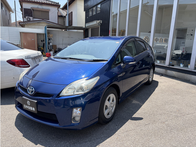 プリウス1.8 S