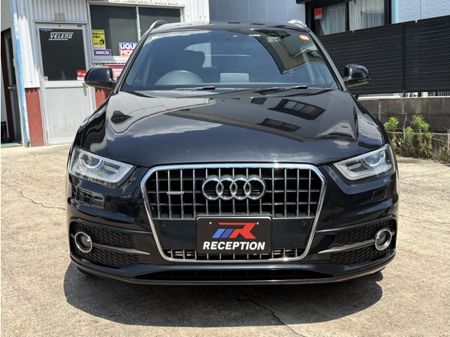 Q32.0 TFSI クワトロ 211PS Sラインパッケージ 4WD