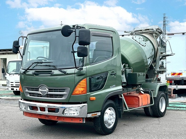レンジャーミキサー車